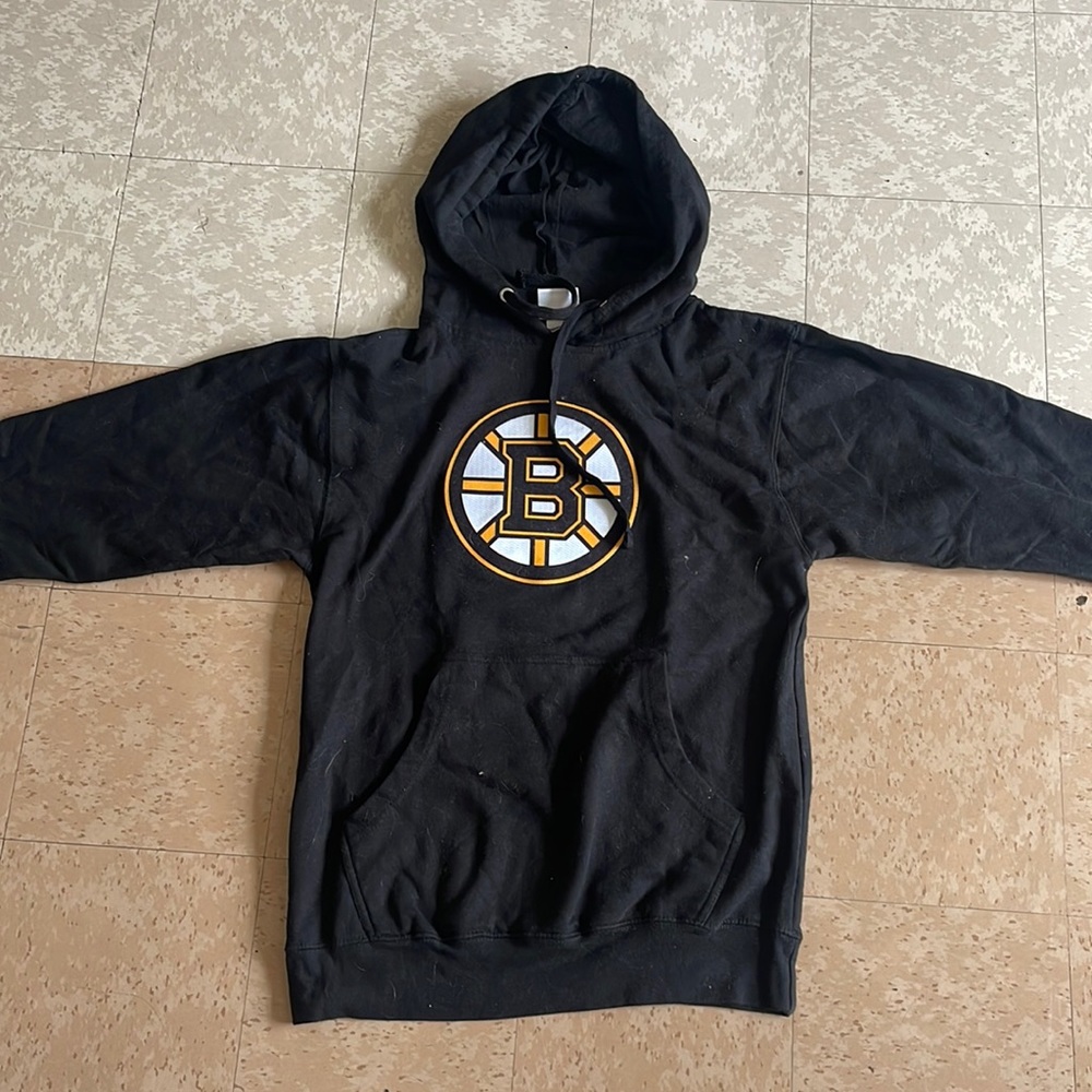 BRUINS SWEATER FROM STADIUM